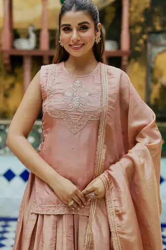 BROWN SILK HAND KURTA AND SKIRT AND DUPATTA