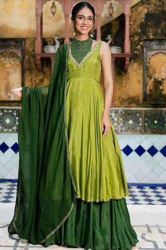 GREEN SILK Embroidered KURTA AND SKIRT AND DUPATTA