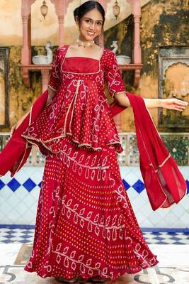 RED CHIFFON BHANDHINI SKIRT AND KURTA AND DUPATTA 1