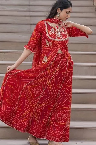RED GRORGETTE BHANDHINI LAEHENGA SET WITH BLOUSE AND DUPATTA