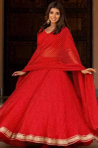 RED GRORGETTE LACE BHANDHINI LAEHENGA AND BLOUSE AND DUPATTA