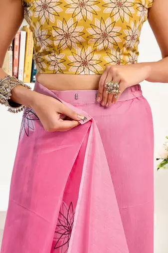 baby pink linen geomatric saree