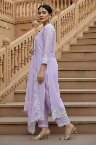 Lavender georgette thread embroidery work kurti pant with dupatta