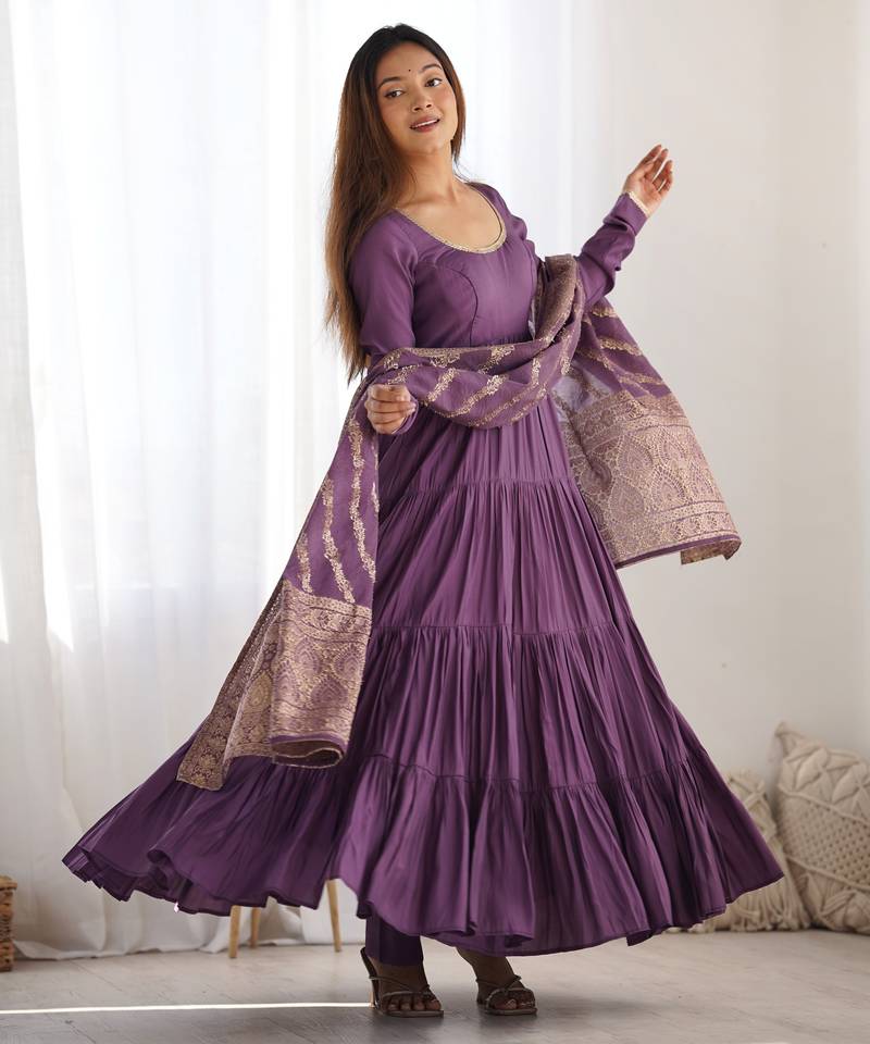 Heavy pure romansilk chanderi gown flair