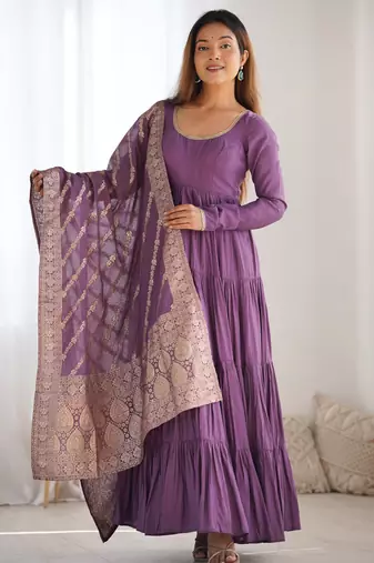 Heavy pure romansilk chanderi gown flair