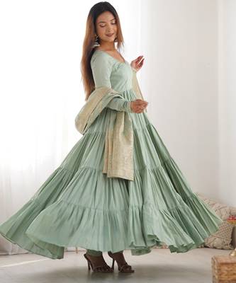 heavy pure romansilk chanderi pista gown 2