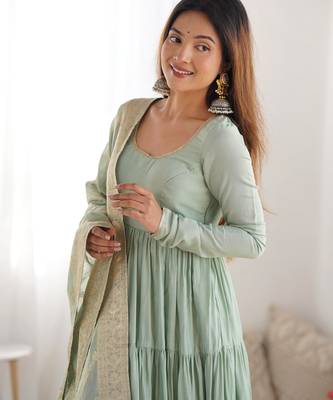 heavy pure romansilk chanderi pista gown 4