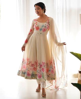Women soft organza silk with print fully flair anarkali pant with dupatta set 3