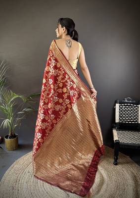 maroon soft banarasi silk blend floral & ethnic motifs meenakari zari weaving banarasi saree 3