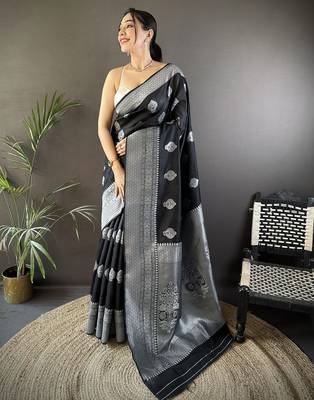 black soft silk blend floral motifs banarasi saree 1