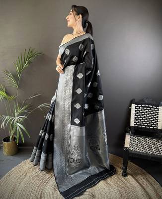 black soft silk blend floral motifs banarasi saree 2