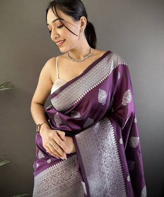 wine soft silk blend floral motifs banarasi saree 4