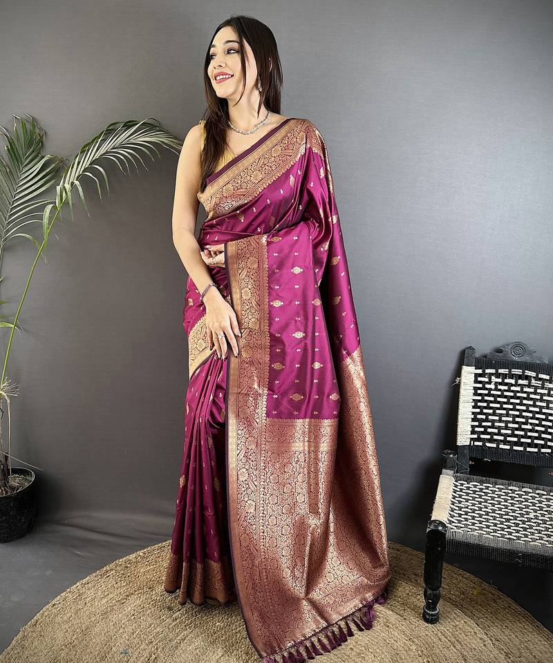 magenta lichi silk blend zari weaving motif banarasi saree