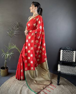 red soft silk blend elephant motifs banarasi saree 2