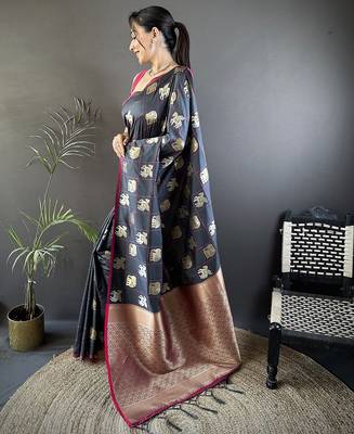grey soft silk blend elephant motifs banarasi saree 2