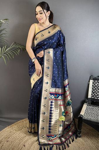 dark blue soft lichi silk blend peacock & floral motifs jacquard kanchipuram saree