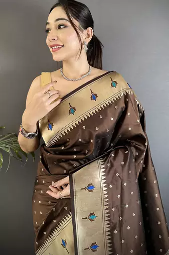 brown soft lichi silk blend peacock & floral motifs jacquard kanchipuram saree