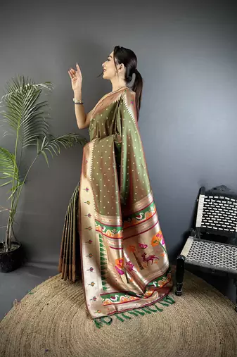 mehendi green soft lichi silk blend peacock & floral motifs jacquard kanchipuram saree