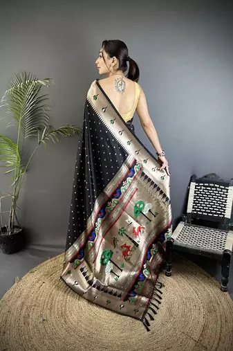 black soft lichi silk blend peacock & floral motifs jacquard kanchipuram saree
