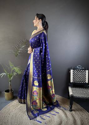 royal blue lichi silk blend peacock & floral motis zari weaving paithani saree 2