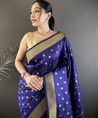 royal blue lichi silk blend peacock & floral motis zari weaving paithani saree 4