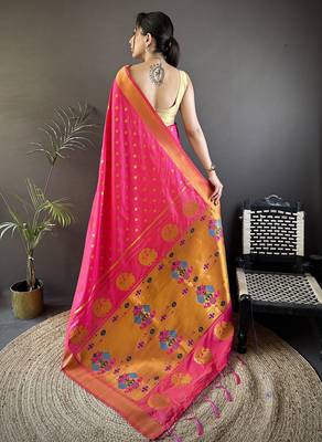 hot pink lichi silk blend peacock & floral motis zari weaving paithani saree 3