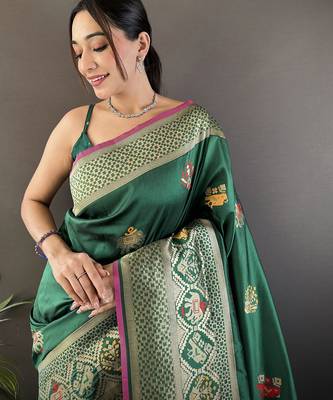 green soft lichi silk blend elephant & floral motifs minakari work banarasi saree 5