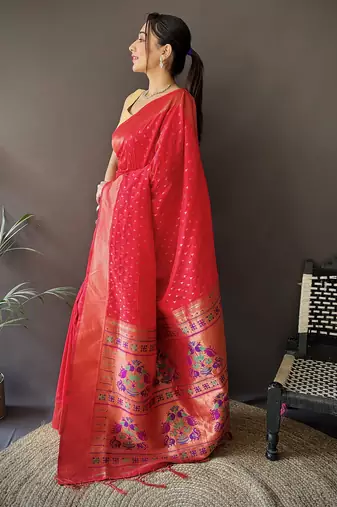 red soft lichi silk blend jacquard butti zari weaving paithani saree