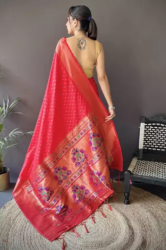red soft lichi silk blend jacquard butti zari weaving paithani saree