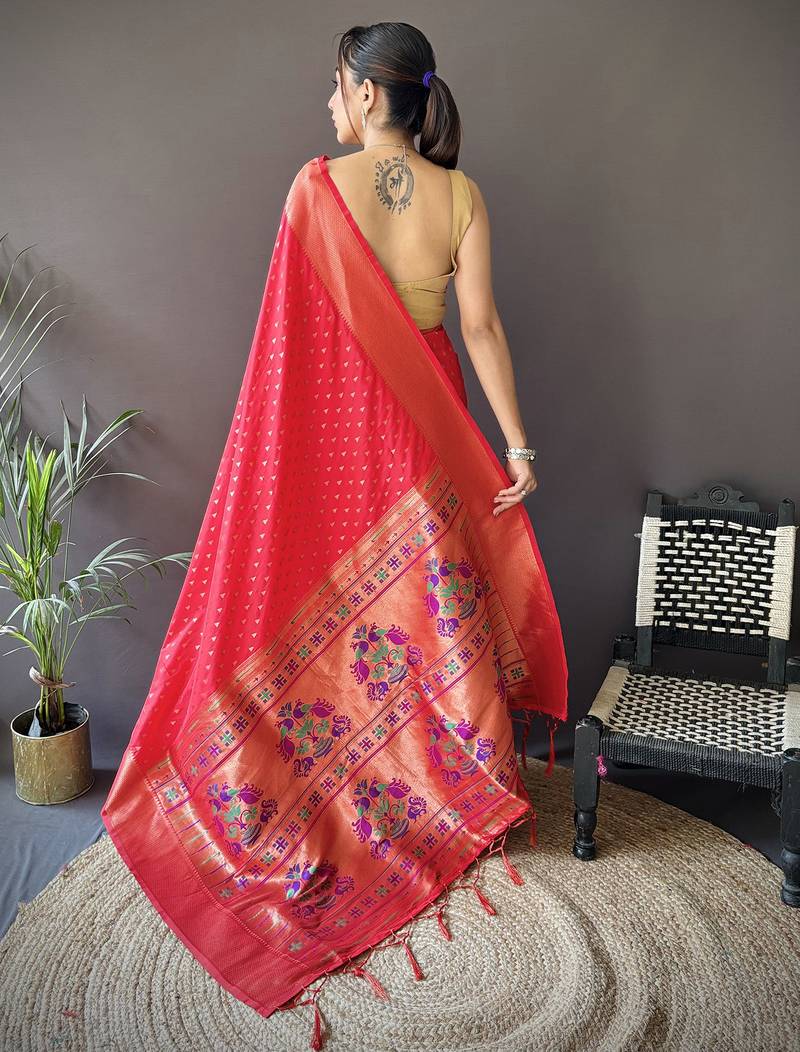 red soft lichi silk blend jacquard butti zari weaving paithani saree