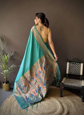 teal green soft lichi silk blend jacquard butti zari weaving paithani saree 3