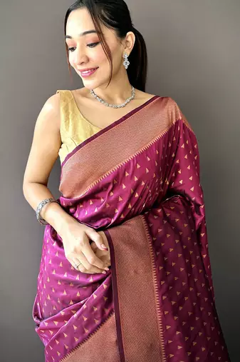 maroon soft lichi silk blend jacquard butti zari weaving paithani saree