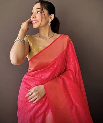 hot pink soft lichi silk blend jacquard butti zari weaving paithani saree 4