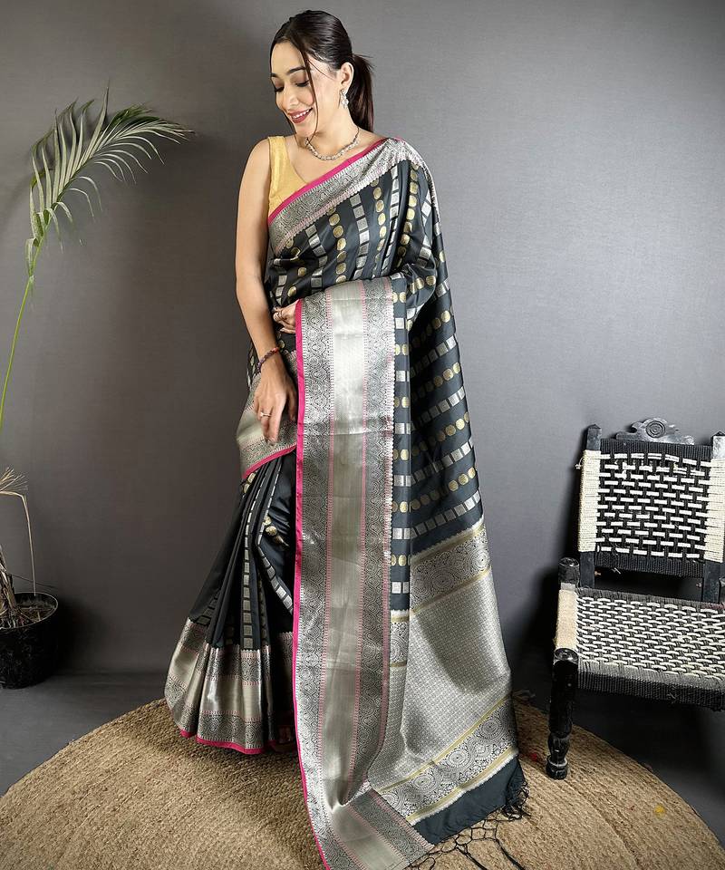 black soft silk blend checked zari woven kanjivaram saree