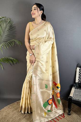 off-white soft silk blend peacock & floral zari motifs kanchipuram saree