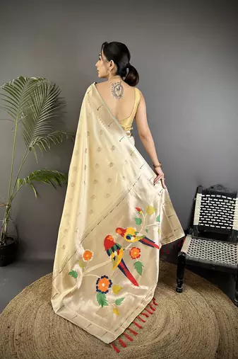 off-white soft silk blend peacock & floral zari motifs kanchipuram saree