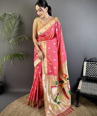 peach soft silk blend peacock & floral zari motifs kanchipuram saree 1