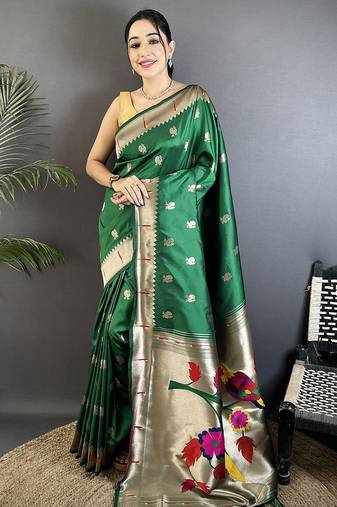 green soft silk blend peacock & floral zari motifs kanchipuram saree