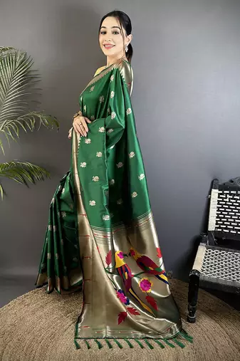 green soft silk blend peacock & floral zari motifs kanchipuram saree
