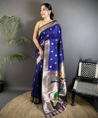 royal blue soft silk blend peacock & floral zari motifs kanchipuram saree 1