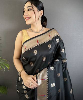 black soft silk blend peacock & floral zari motifs kanchipuram saree 4