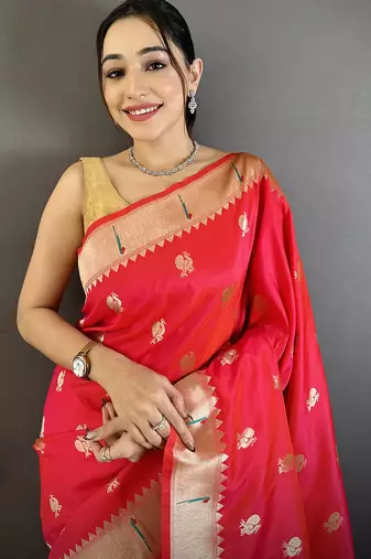 pink soft silk blend peacock & floral zari motifs kanchipuram saree