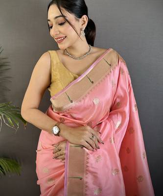 light pink soft silk blend peacock & floral zari motifs kanchipuram saree 5