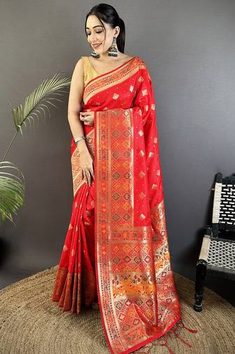 carmine red soft silk blend geomatric zari woven patola saree