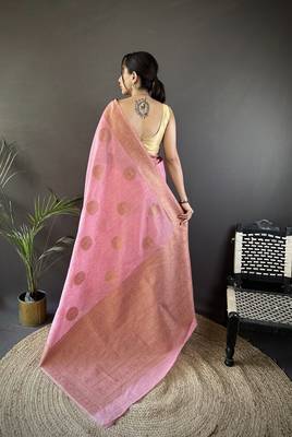 pastel pink linen silk blend floral & paisley jacquard zari woven banarasi saree 4