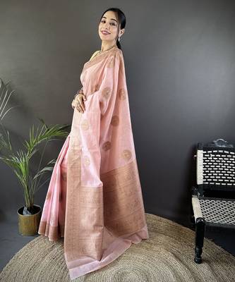 peach linen silk blend floral & paisley jacquard zari woven banarasi saree 2