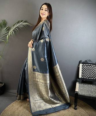 grey cotton silk blend floral jacquard zari woven banarasi saree 2