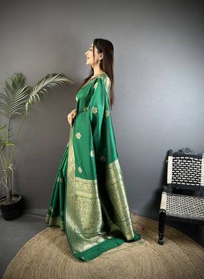 green cotton silk blend floral jacquard zari woven banarasi saree 2