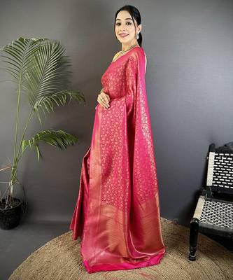 rani pink soft satin silk blend floral & paisley motifs banarasi saree 2