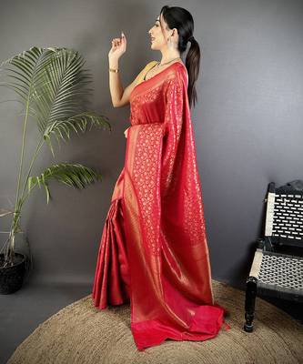 red soft satin silk blend floral & paisley motifs banarasi saree 2